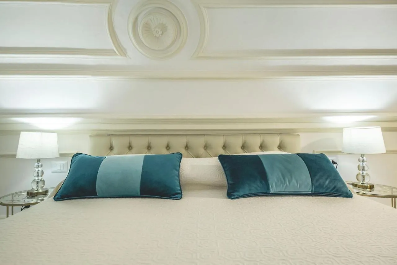 Bed & Breakfast Home Dentro Il Teatro CTA