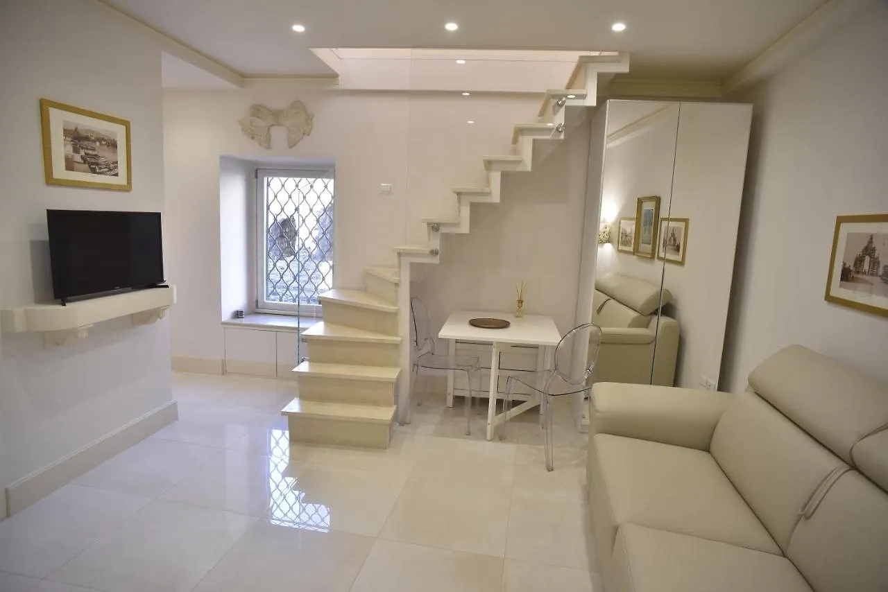 Bed & Breakfast Home Dentro Il Teatro CTA