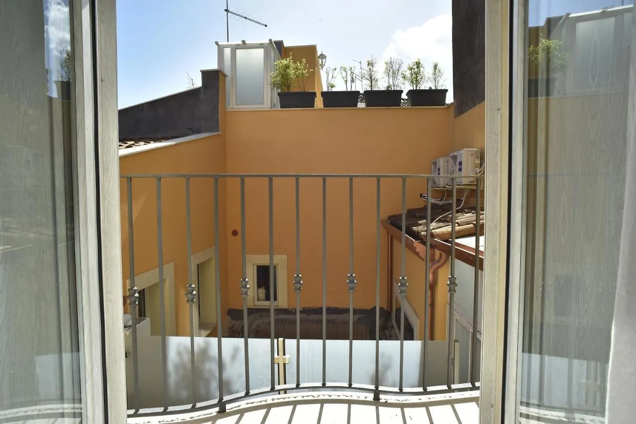 Home Dentro Il Teatro CTA Bed & Breakfast