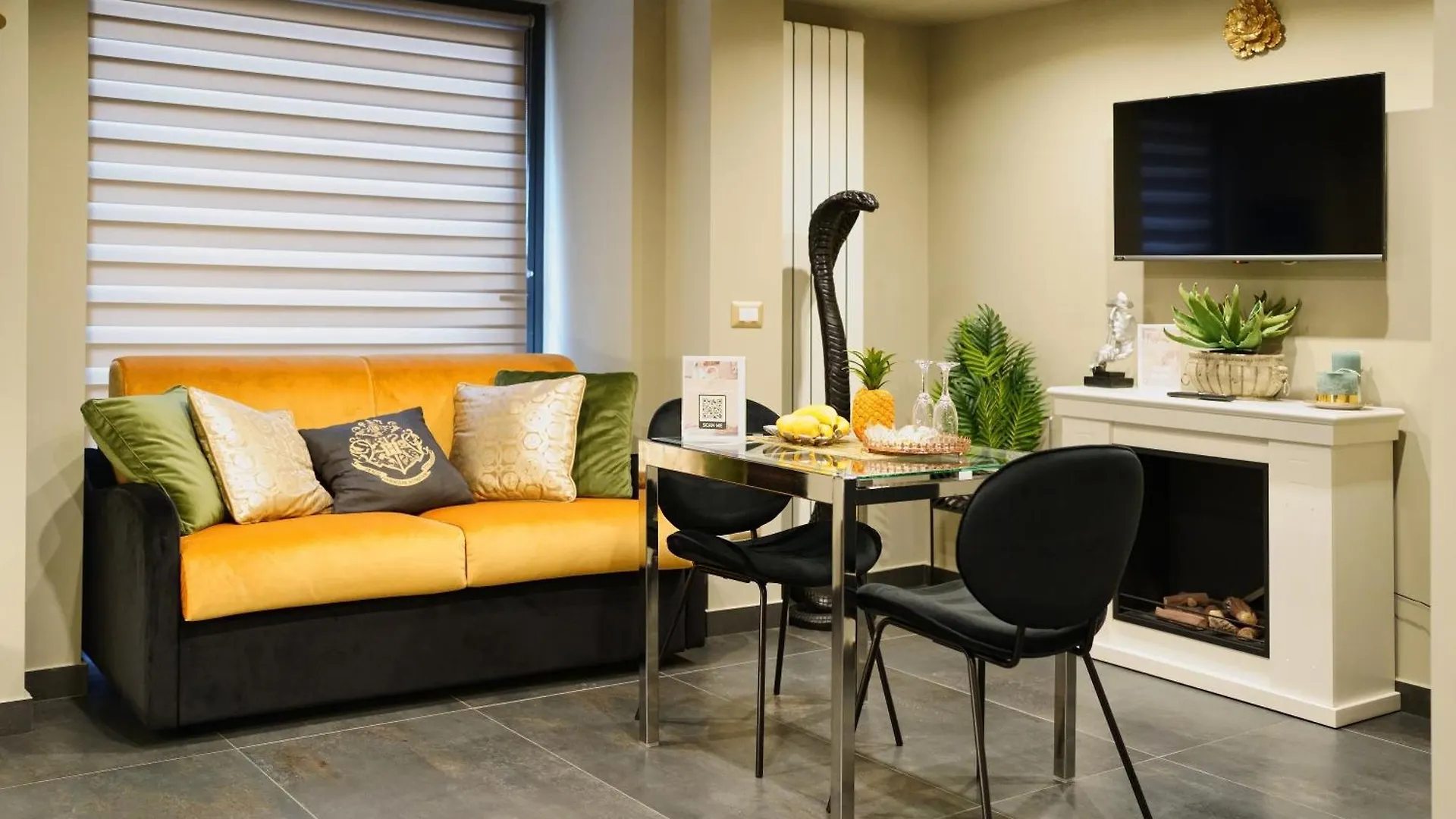 Home Dentro Il Teatro CTA Itálie