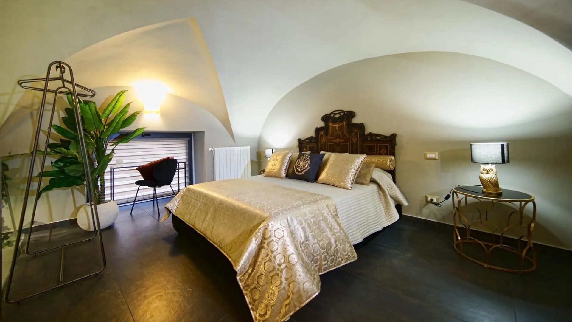Bed & Breakfast Home Dentro Il Teatro CTA